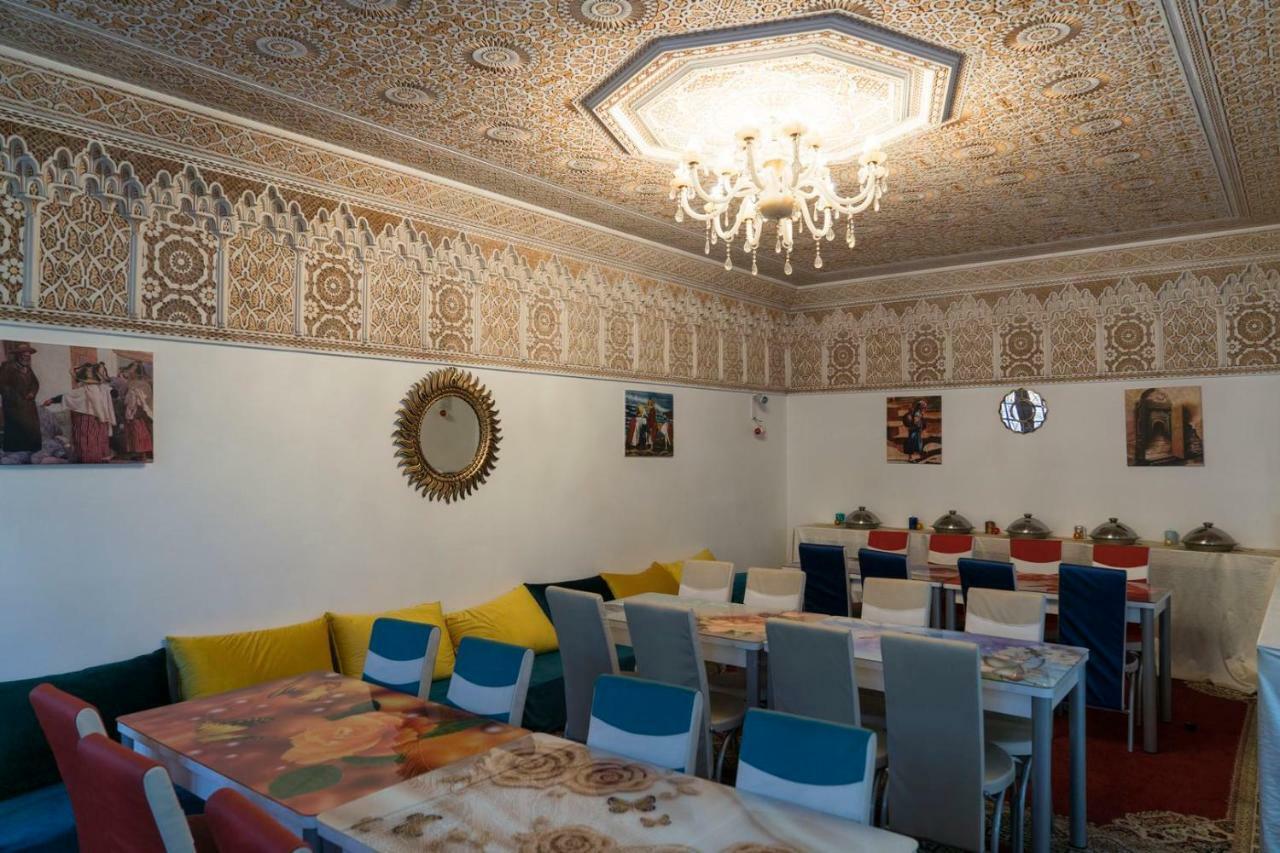 Blue And White House Hotel Anfa-Superieur Luaran gambar