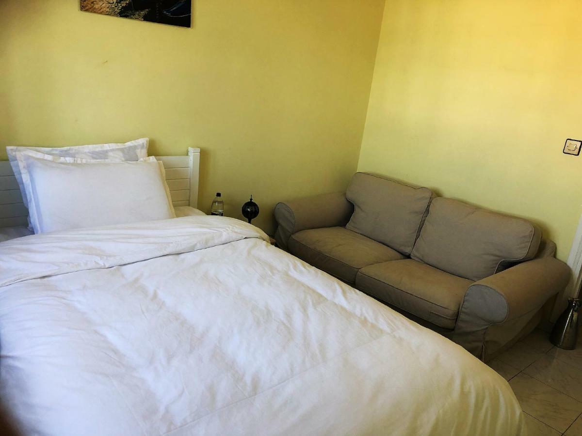 Blue And White House Hotel Anfa-Superieur Luaran gambar