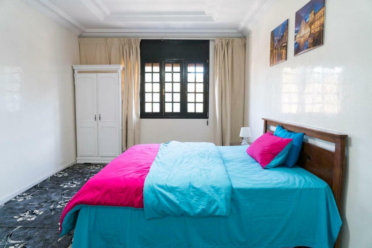 Blue And White House Hotel Anfa-Superieur Luaran gambar